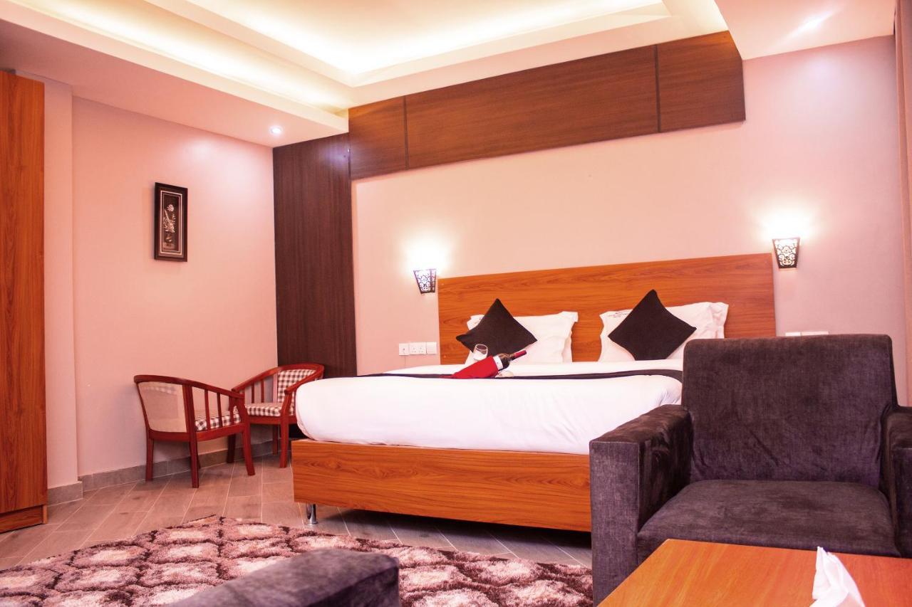 Rafiki Dodoma Hotel โดโดมา ภายนอก รูปภาพ